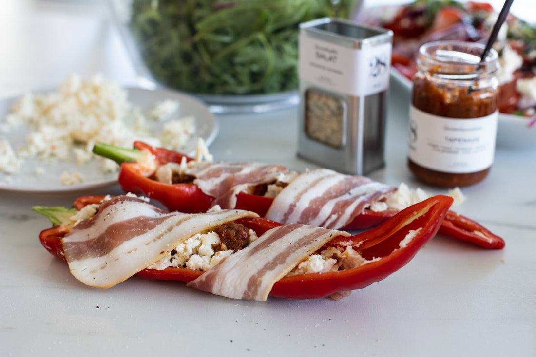 Grillet paprika med fetaost og bacon