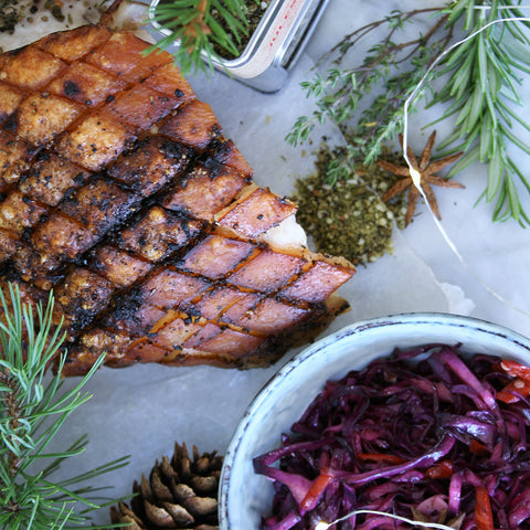 Julestek med spicy rødkål